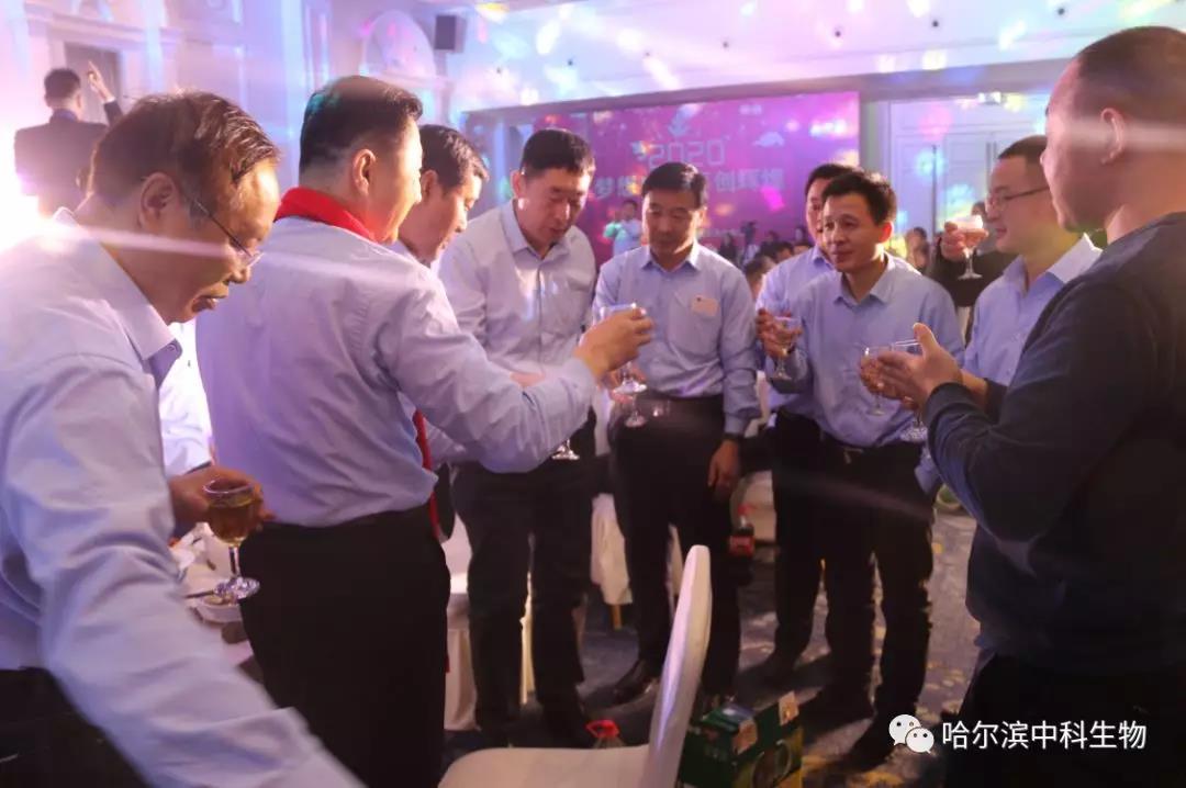 Iп2019ȑc